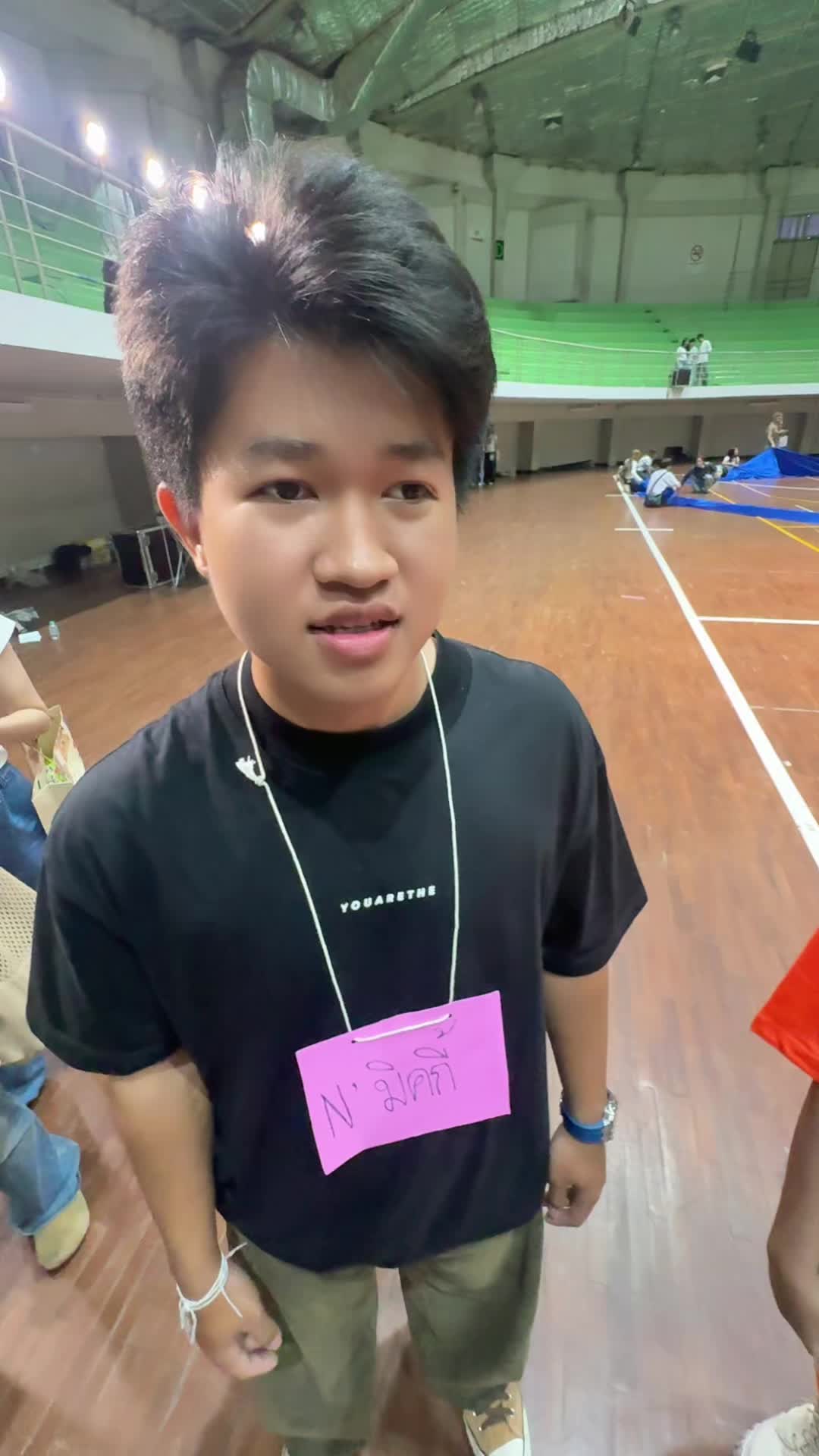 @ใบหม่อน