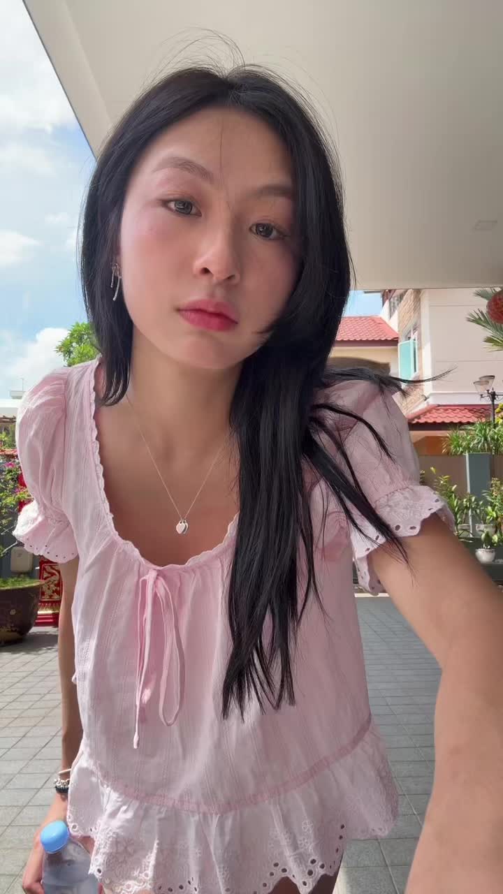 @nadine