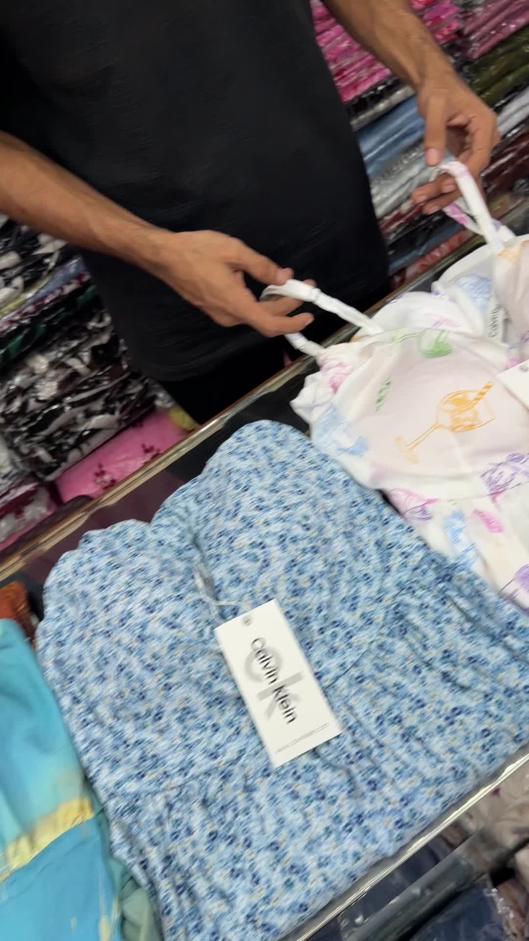 @dressy_mark_249