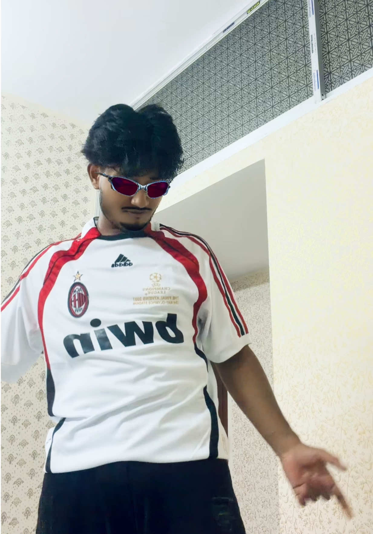@R🧃