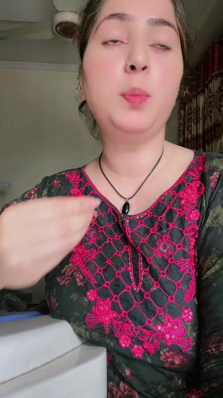 @Iqra