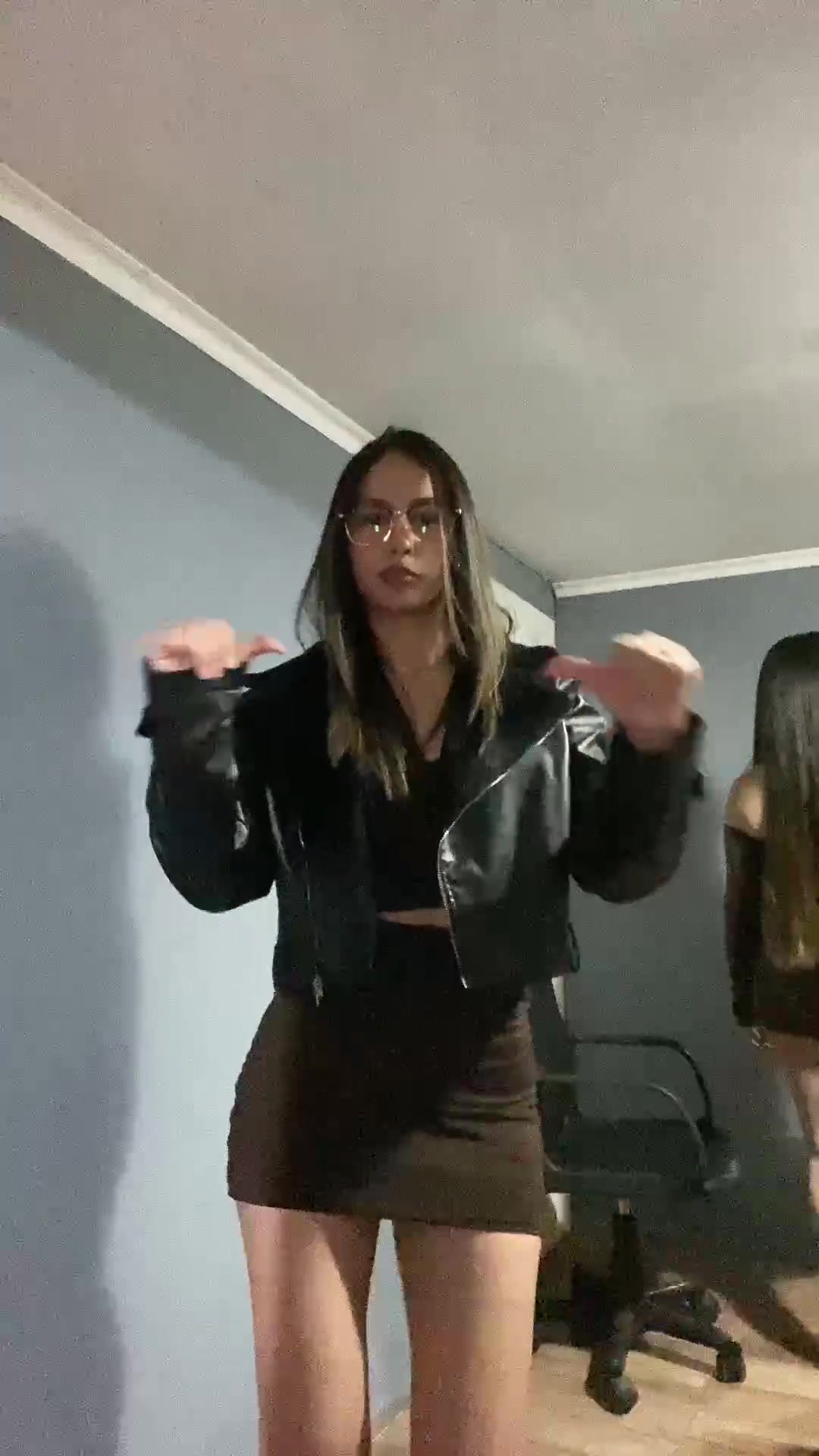 @𝒜𝓂𝓂𝓎