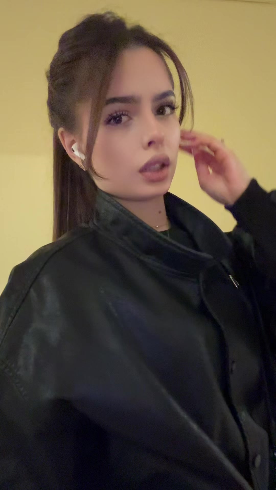 @тгк:1Мадинка
