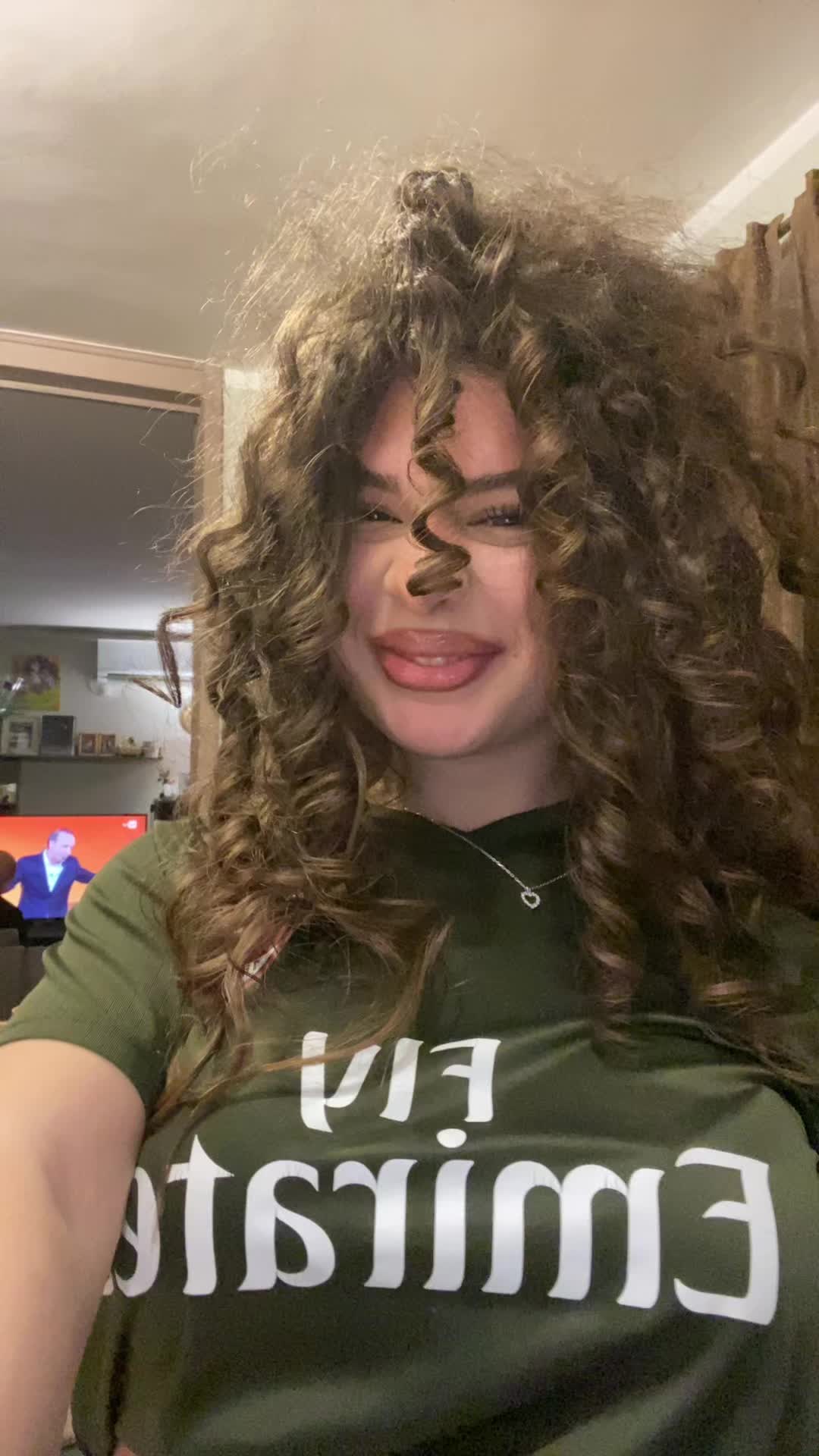 @shanagrimieri