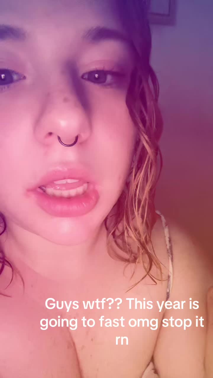 @Alex🤟🏻