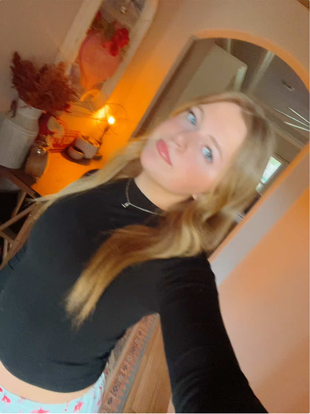 @𝐥𝐢𝐥𝐬 𝐬𝐩𝐚𝐦