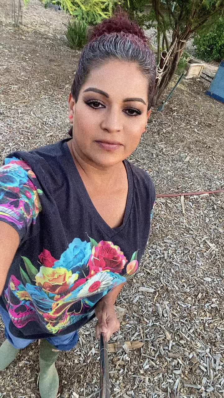 @Raquelita Valenzuela*