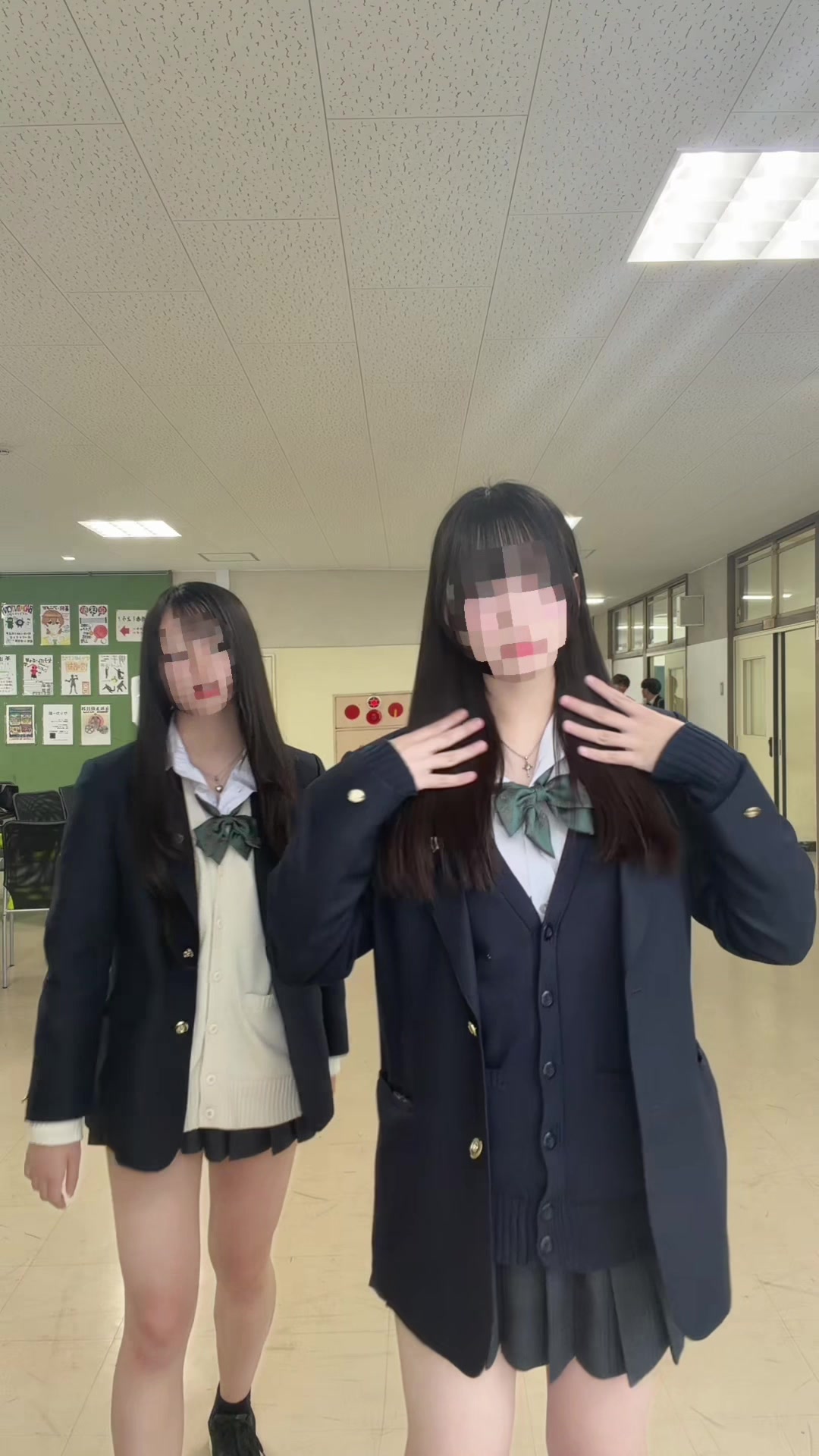 @瑚帆果