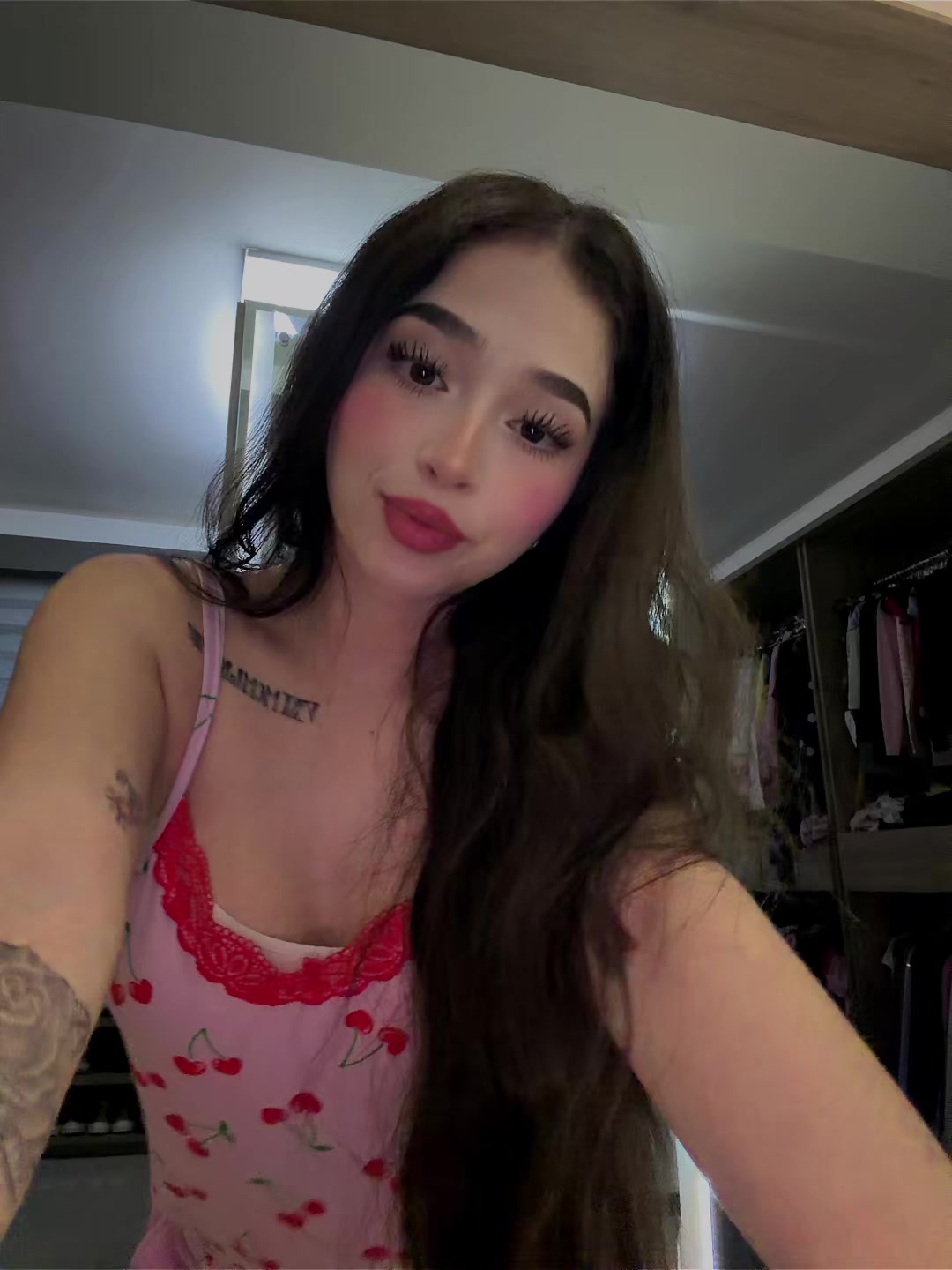 @yajanaaa