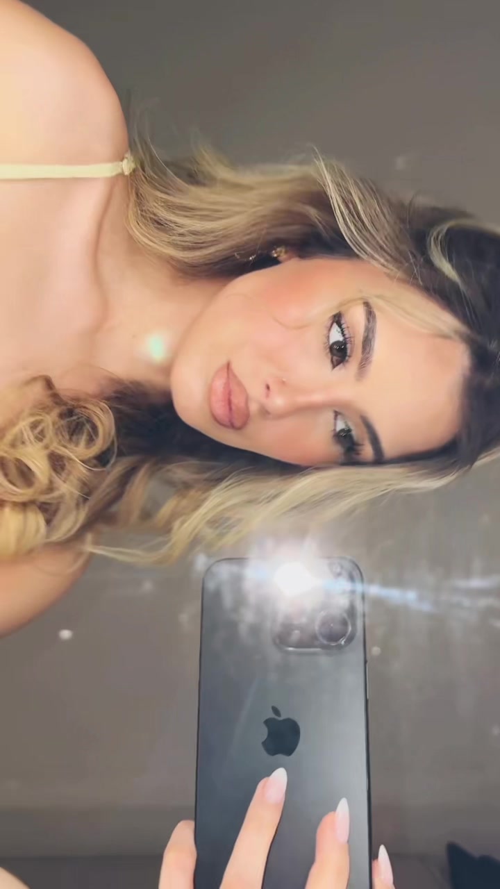 @denisa