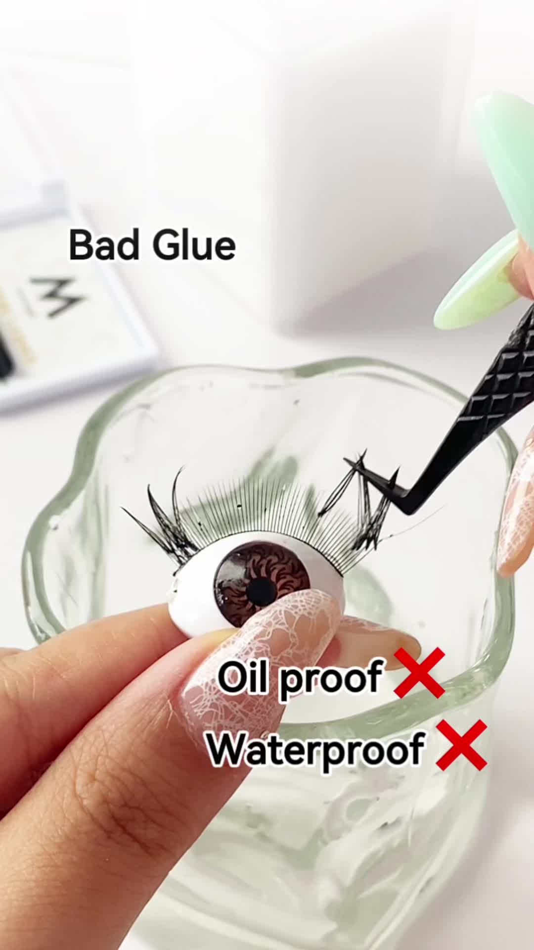 @moonlashbeauty