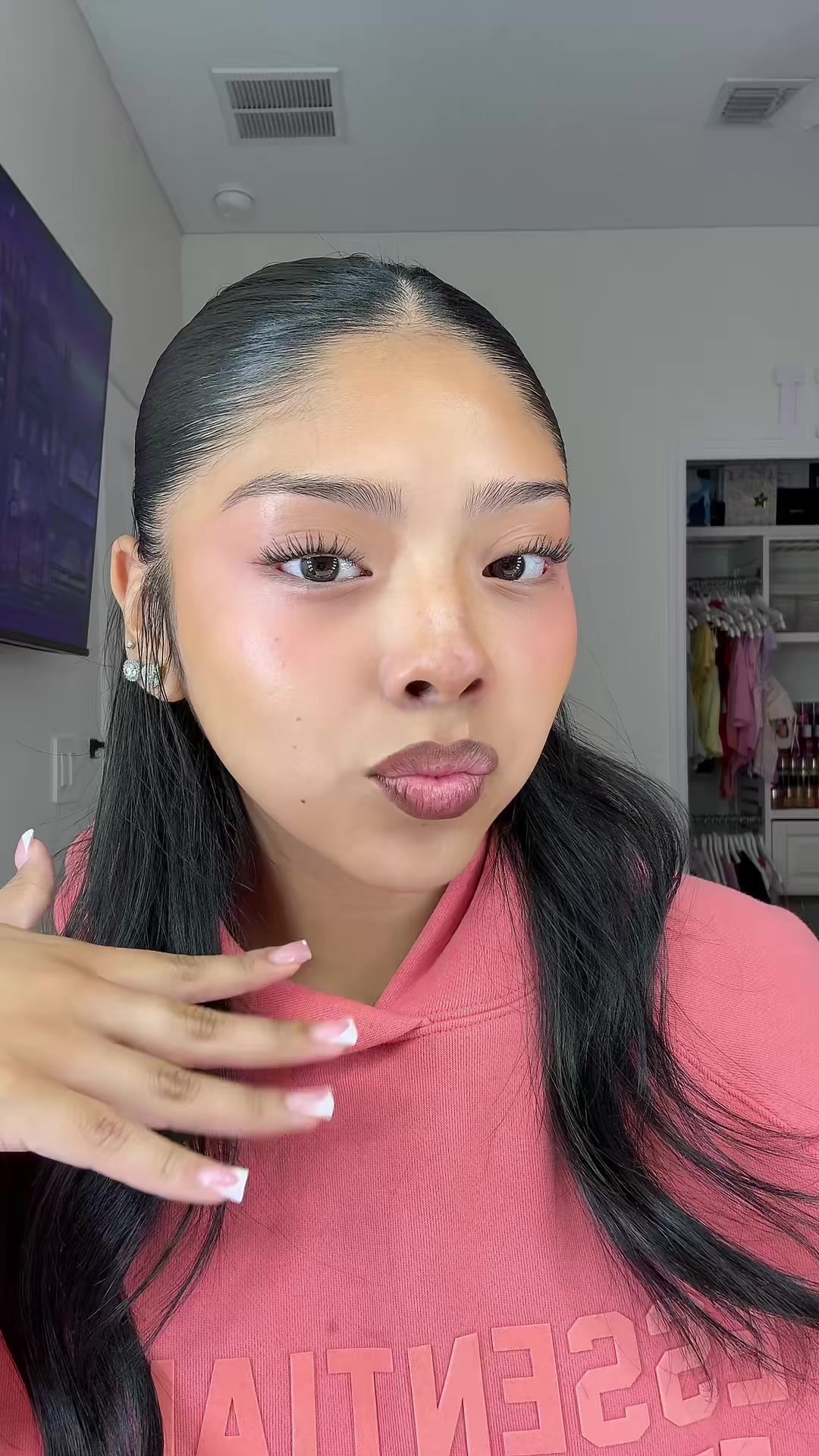 @𝒜𝓂𝒾𝑔𝒾𝓈ℯ𝓁𝓁ℯ