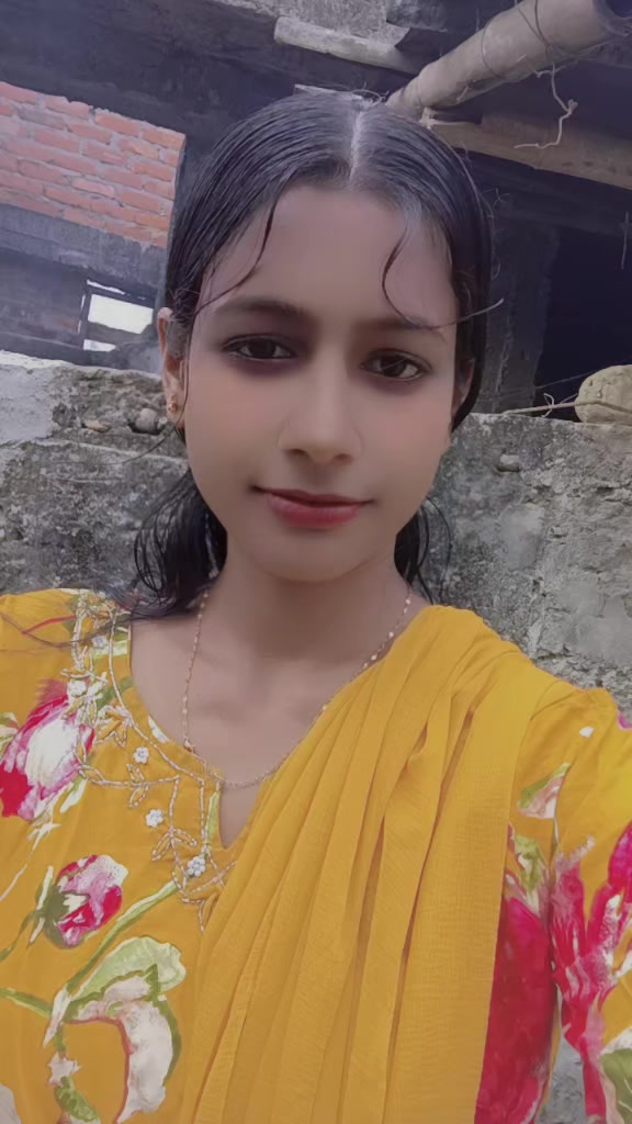 @Happy girls 3070