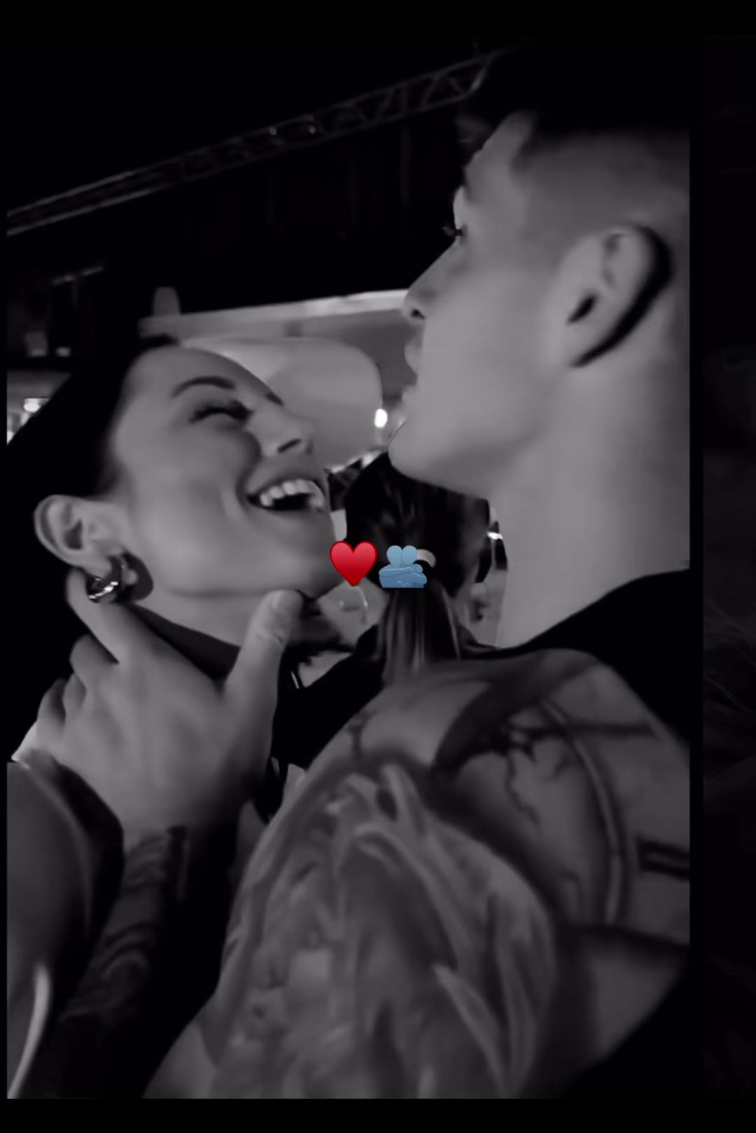 @🥀