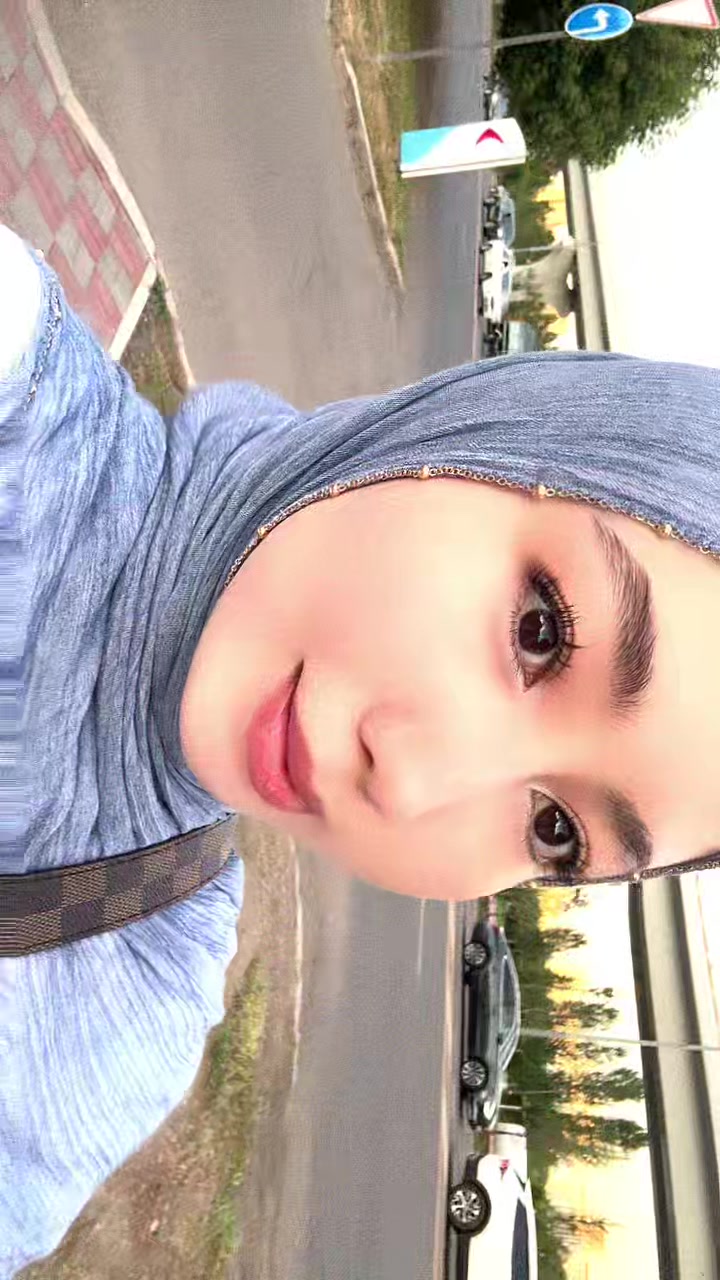 @adaiqyz_