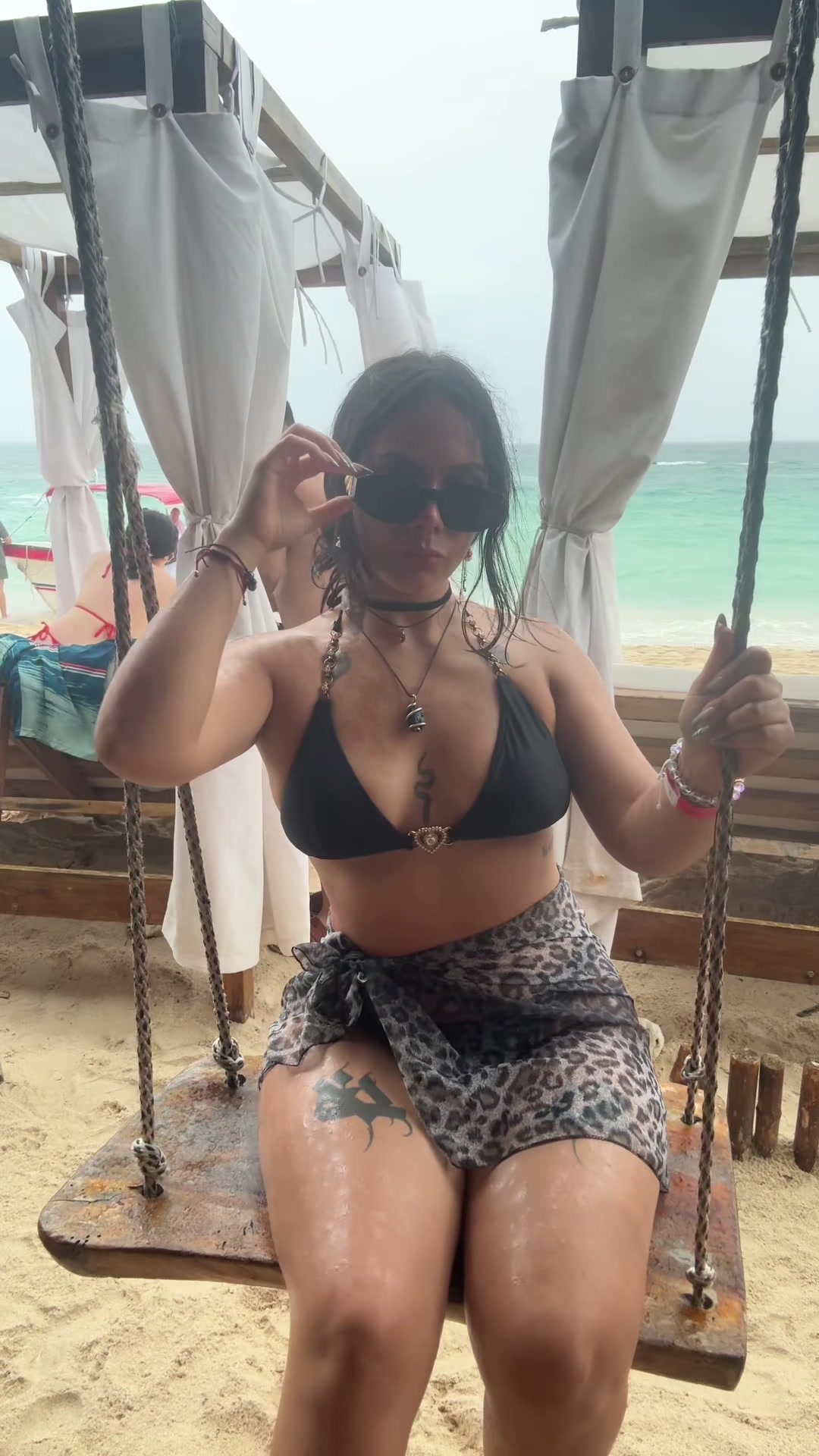 @Riseanais