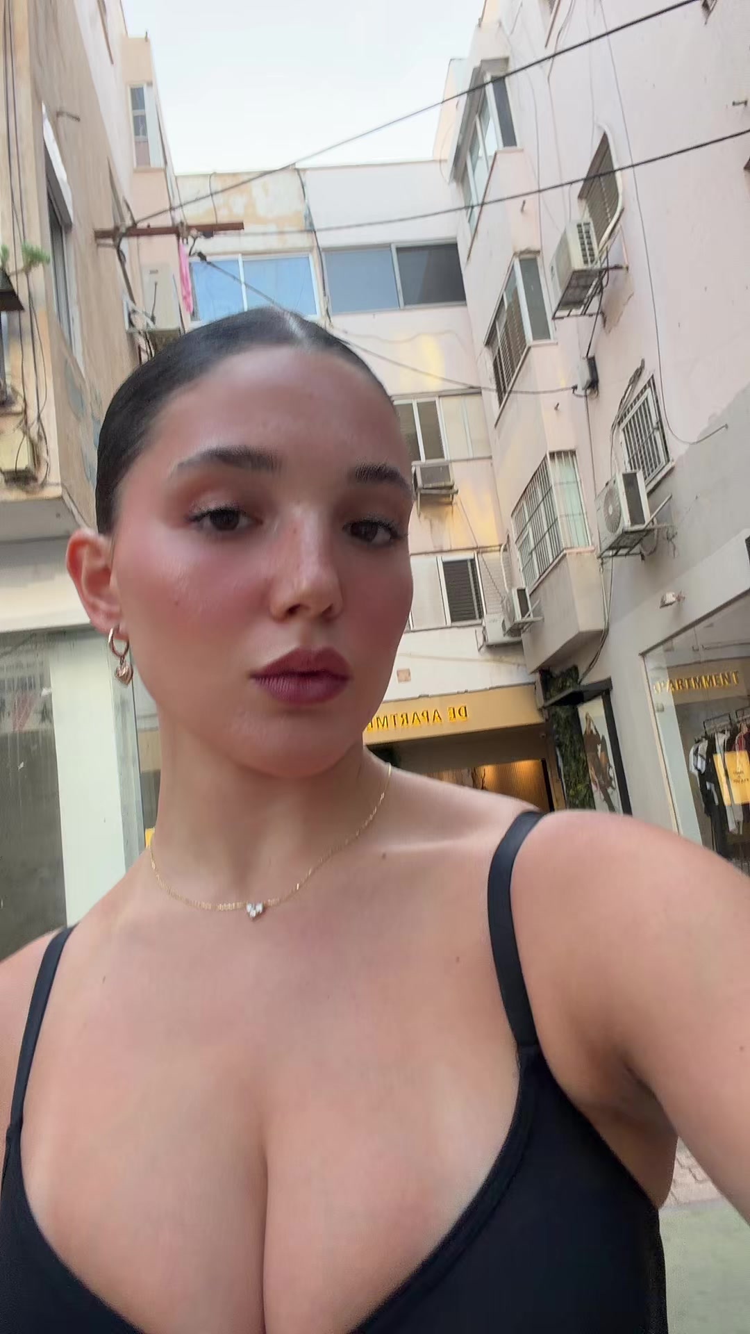 @Libi avivi