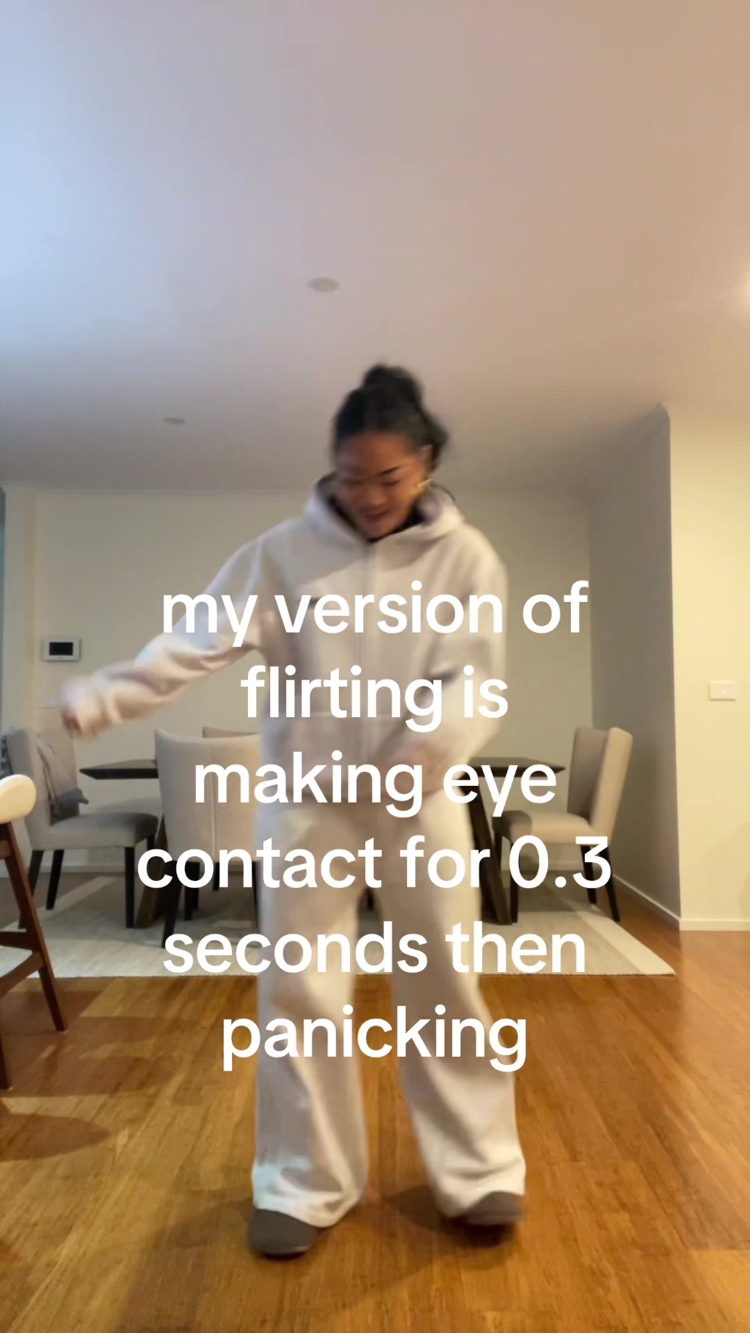 @TH💋NIA