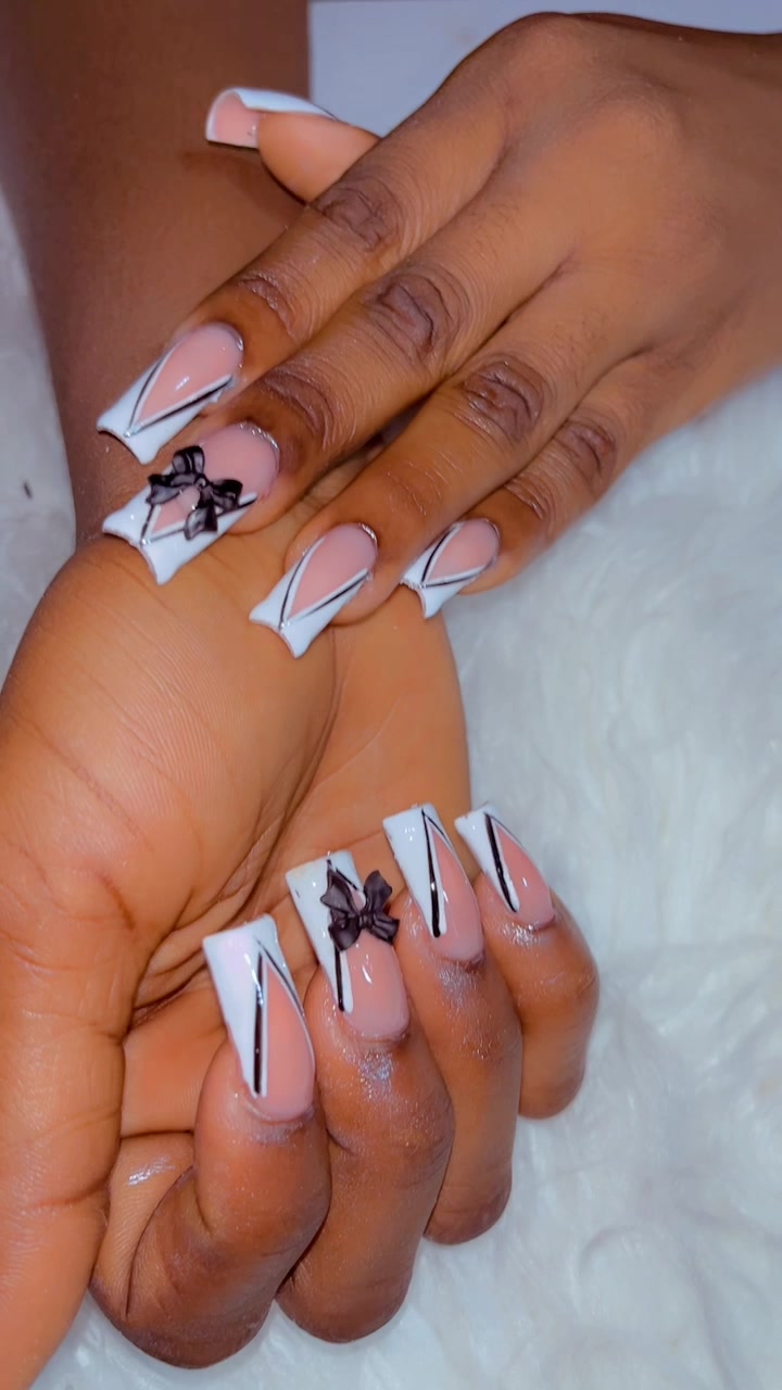 @Zee nails and makeover🦋✌️💄