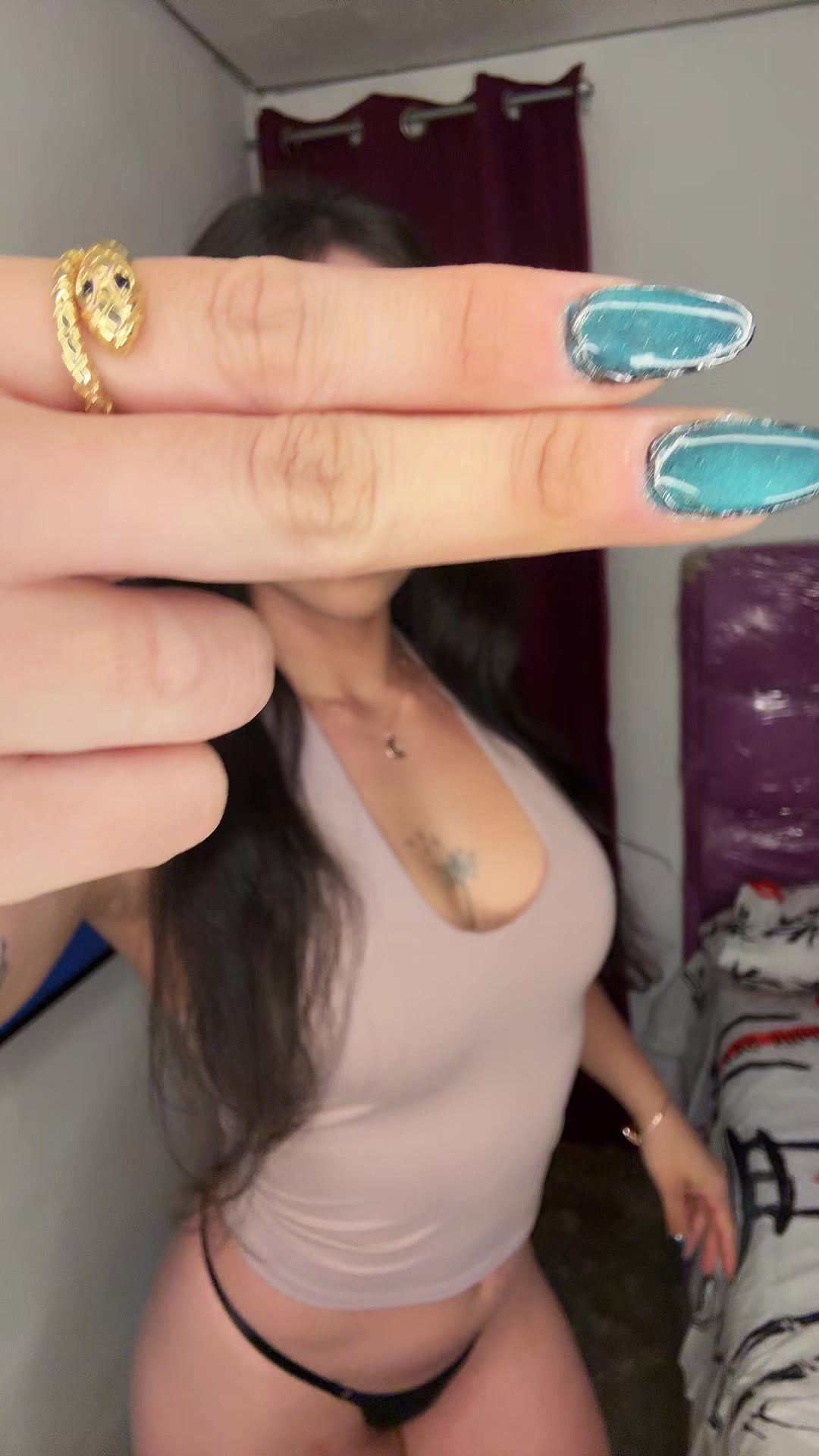 @Gabriela