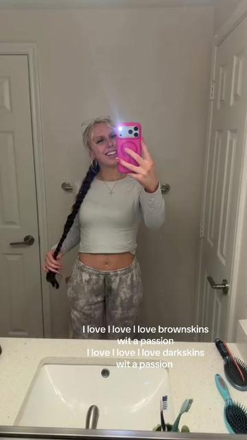 @HannahSwift🥱