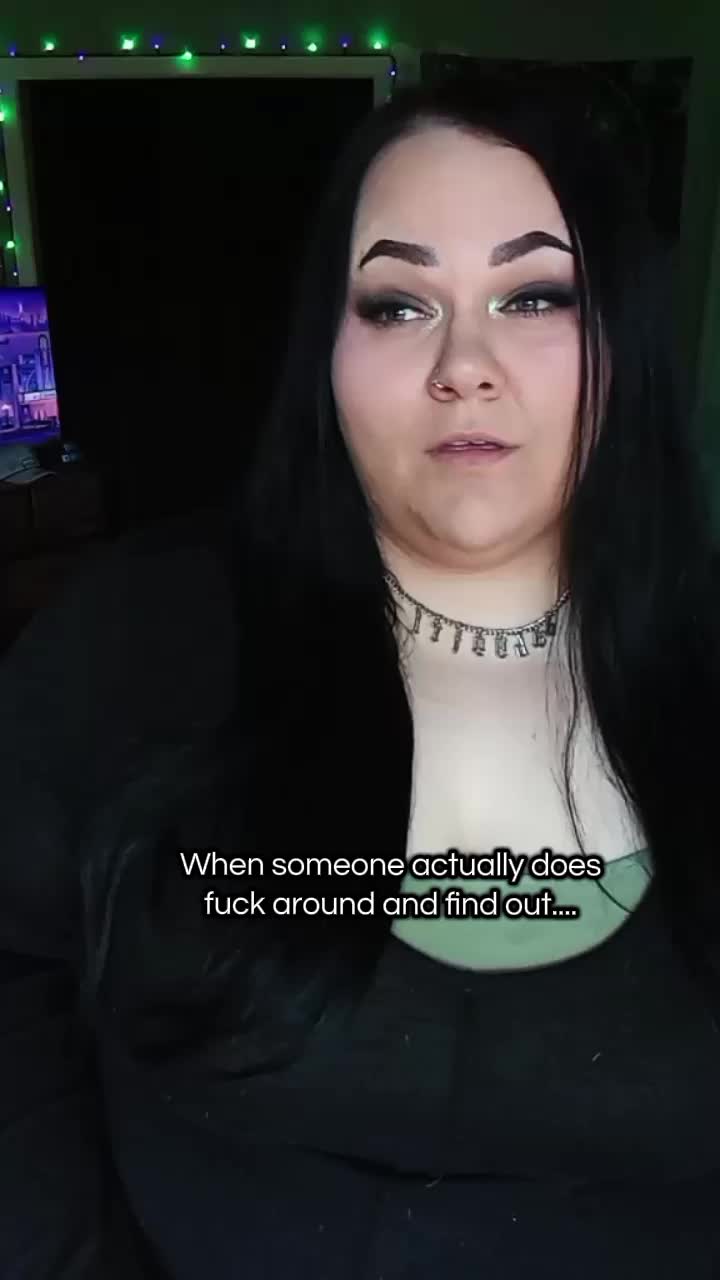 @Kakeface Karlee🖤