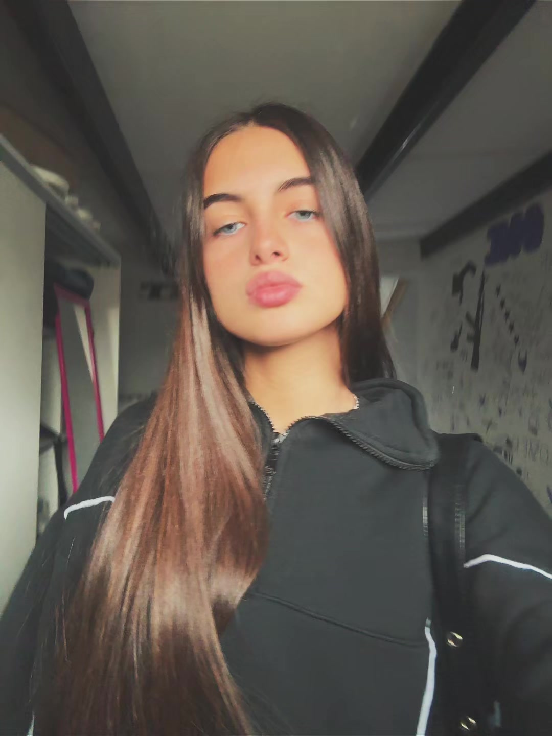 @Martina ♱