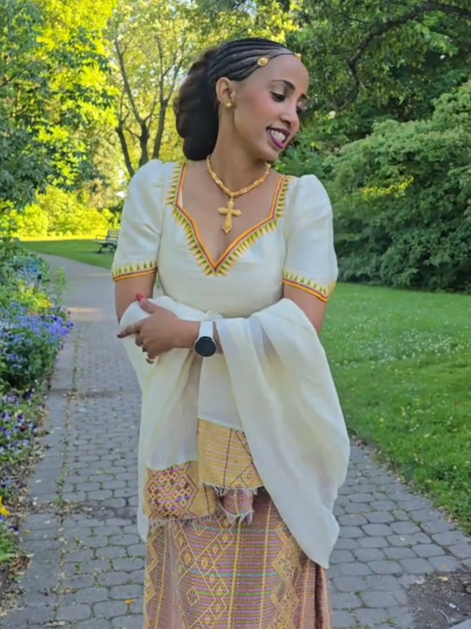 @አለሊና (ስንዳዬ ገብረኪሮስ)