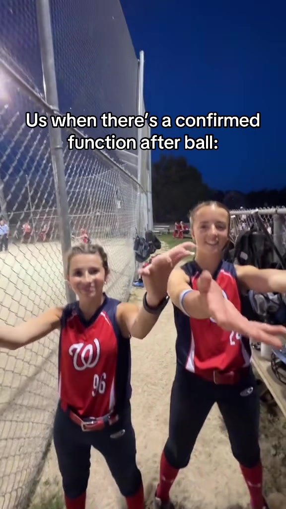 @prosoftballplayers