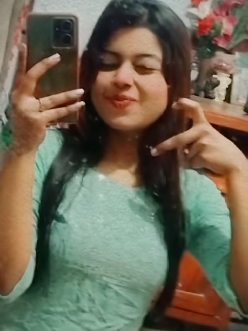 @Riya❤️🦚✨