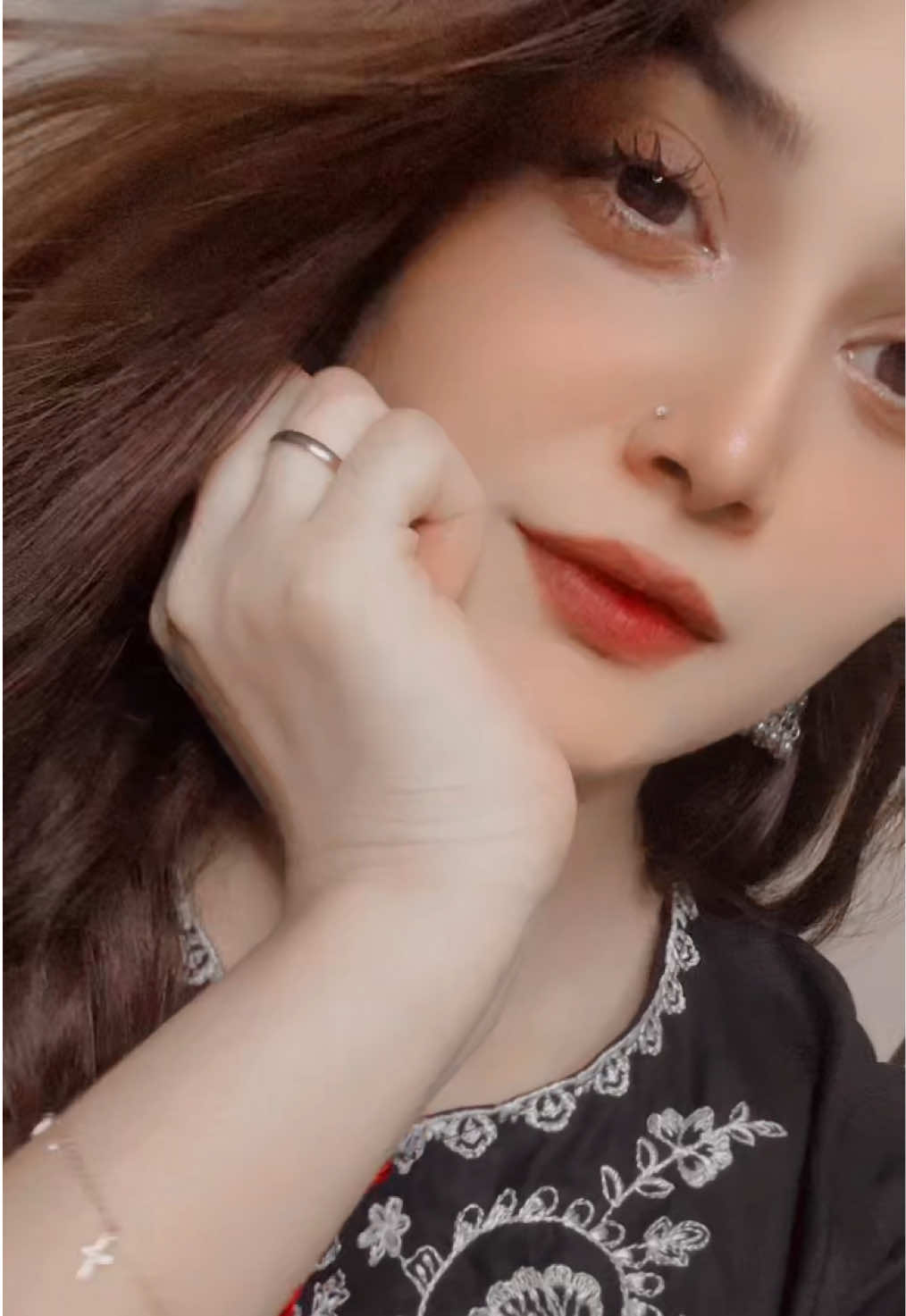 @Emaan🕊️✨