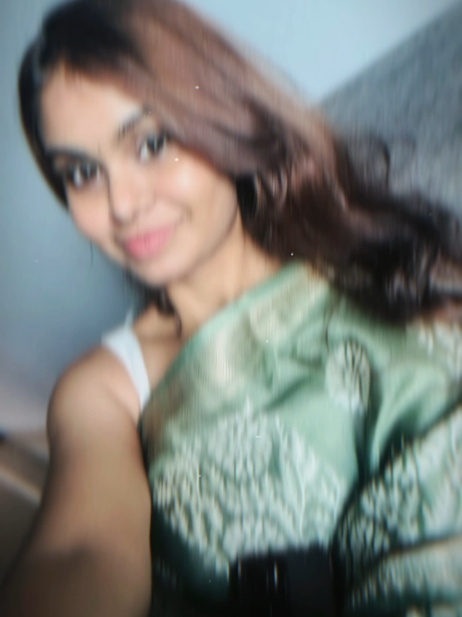 @Tharshhh🖤