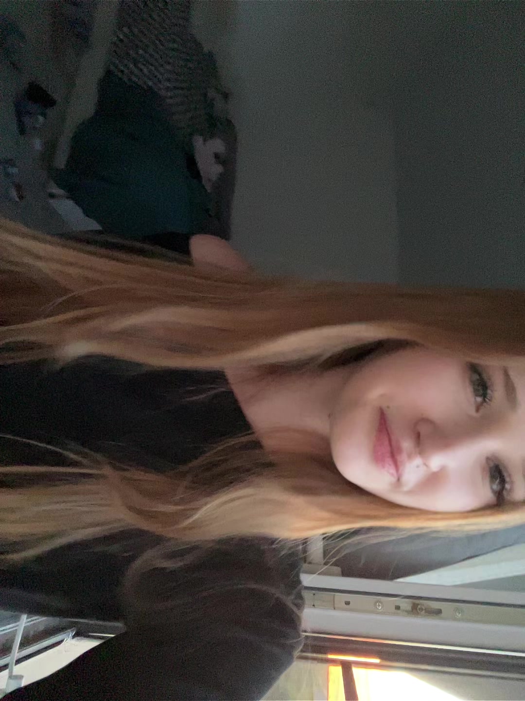 @👾