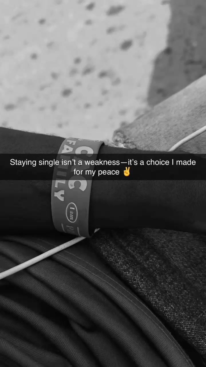 @PLAY❤️🫂BOY