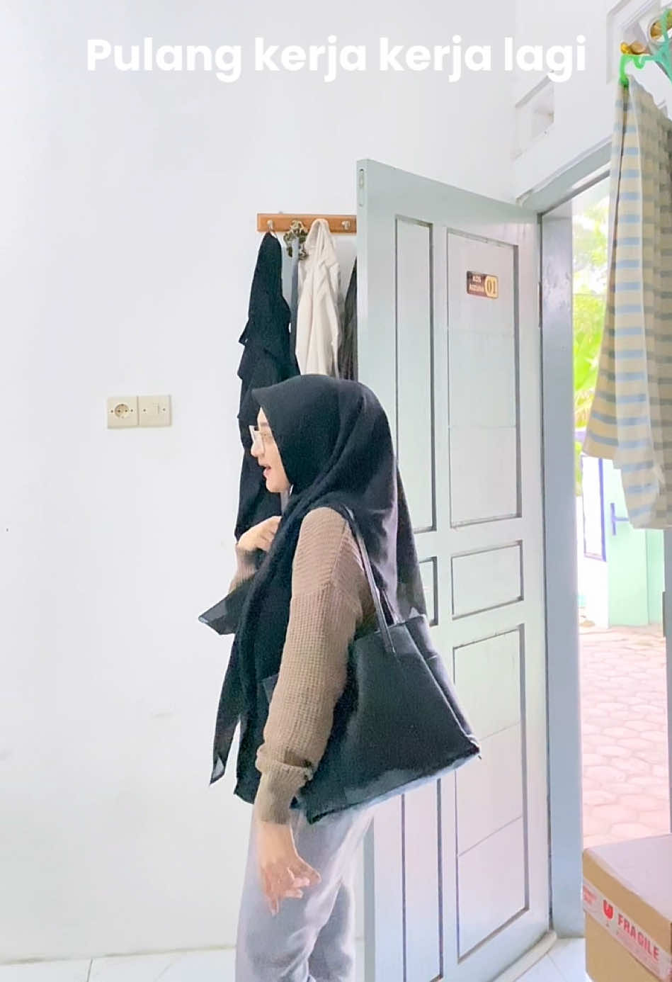@Ayundiary~