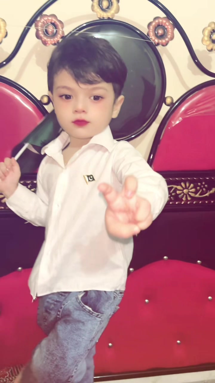 @سحرِش مومن