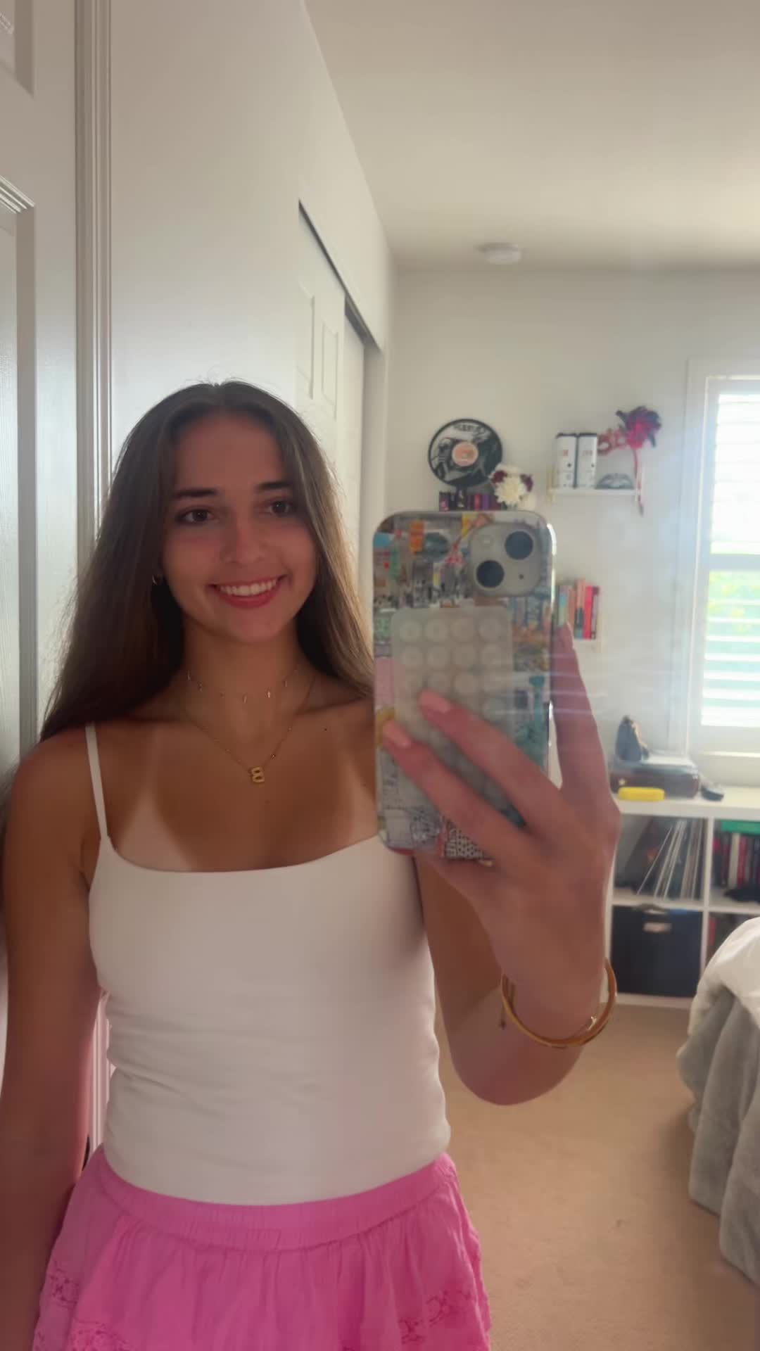 @bella