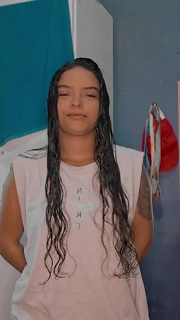 @ana_smithofc