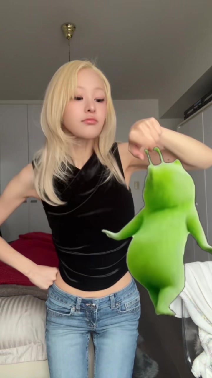 @ばに子