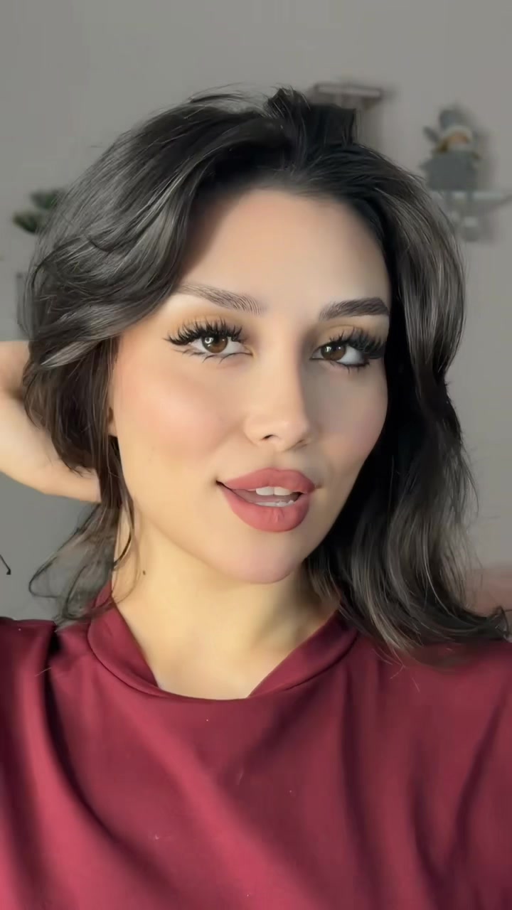 @Taya2002a