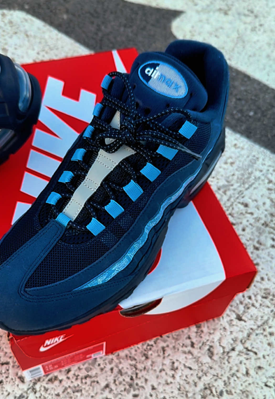 @cbaxkicks