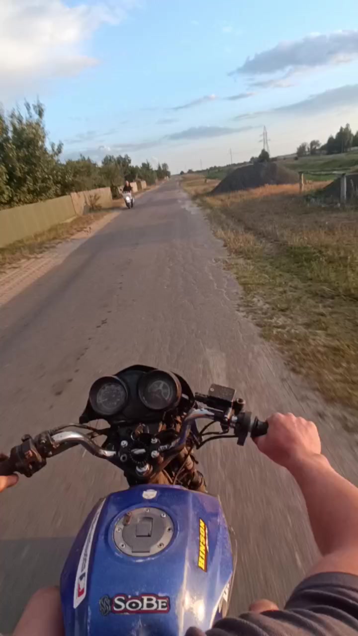 @𝑀𝑘.𝑌𝑎𝑟𝑜𝑠𝑙𝑎𝑣