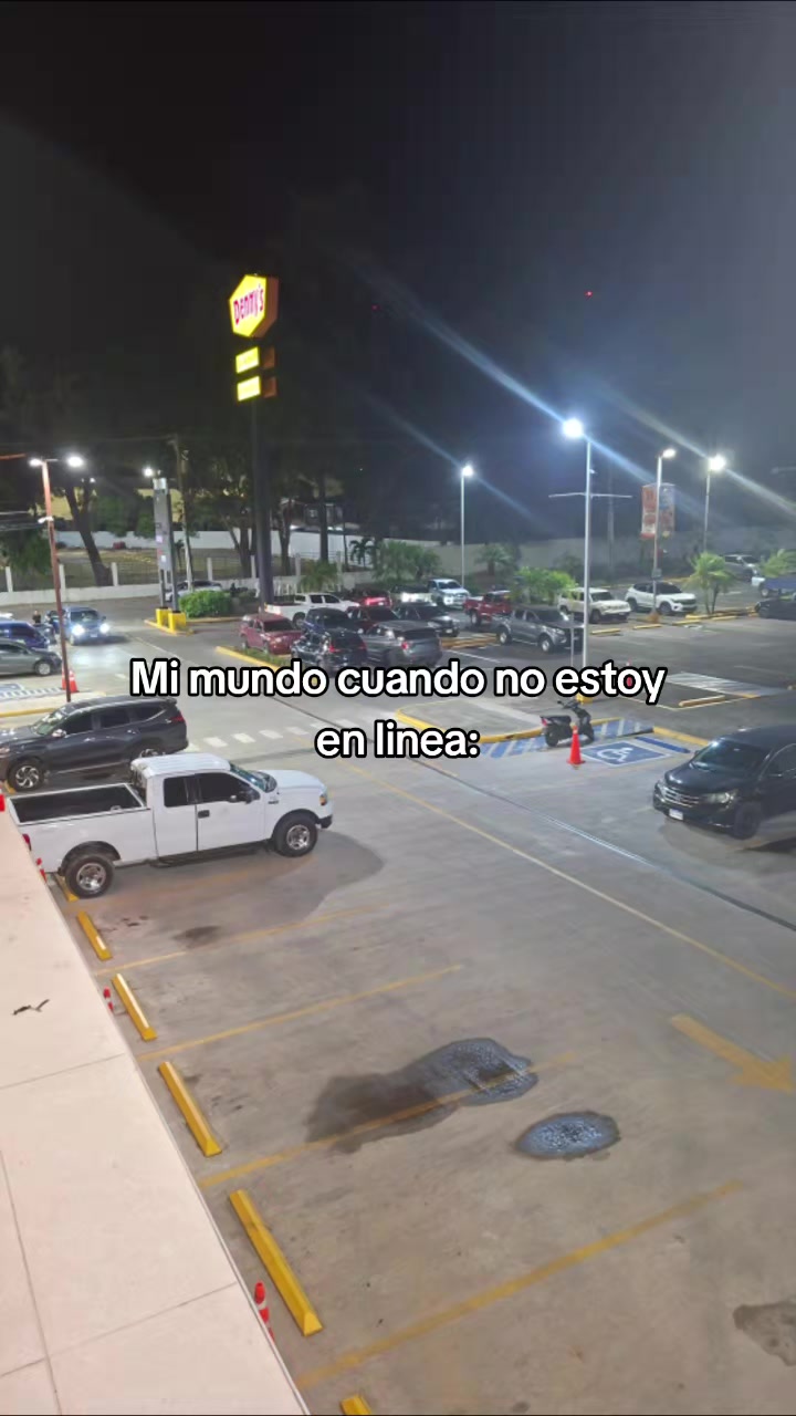 @Reyes