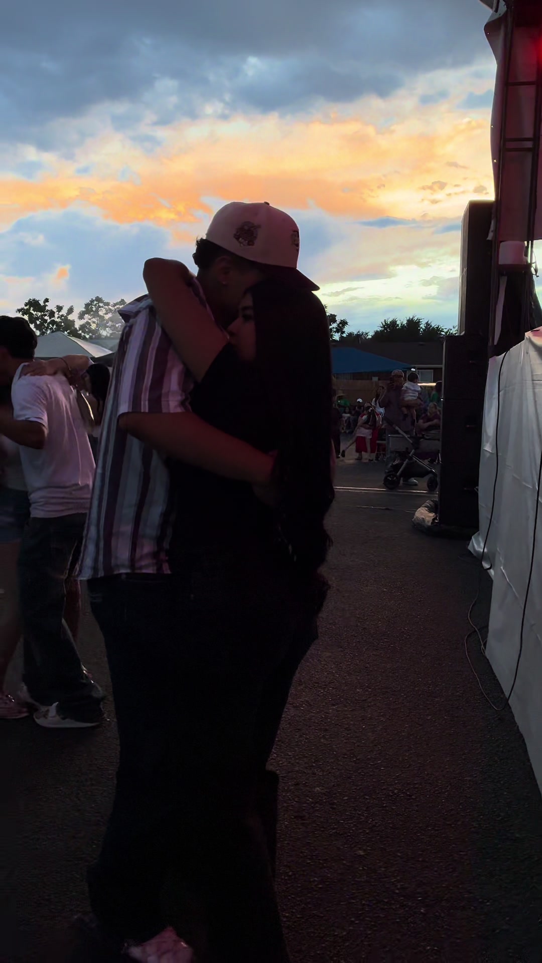 @𝕃𝕖𝕤♡︎