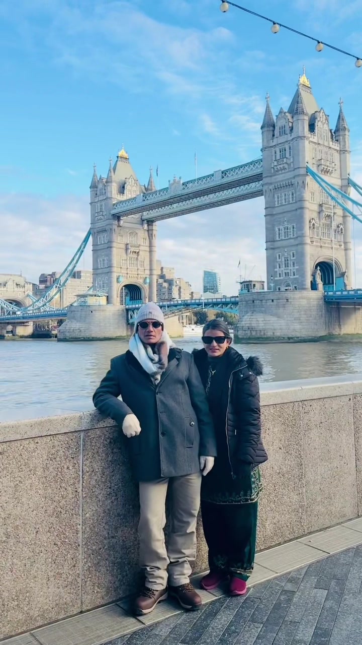 @Rosy🇬🇧🧿