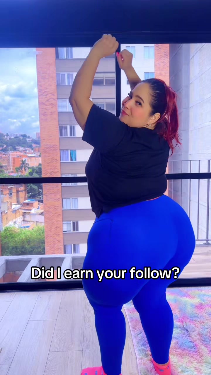 @lolanextdoar