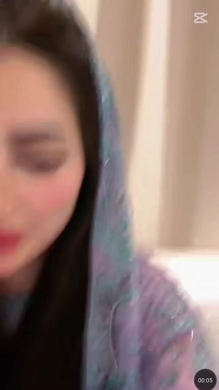 @Fehmia khan Editor