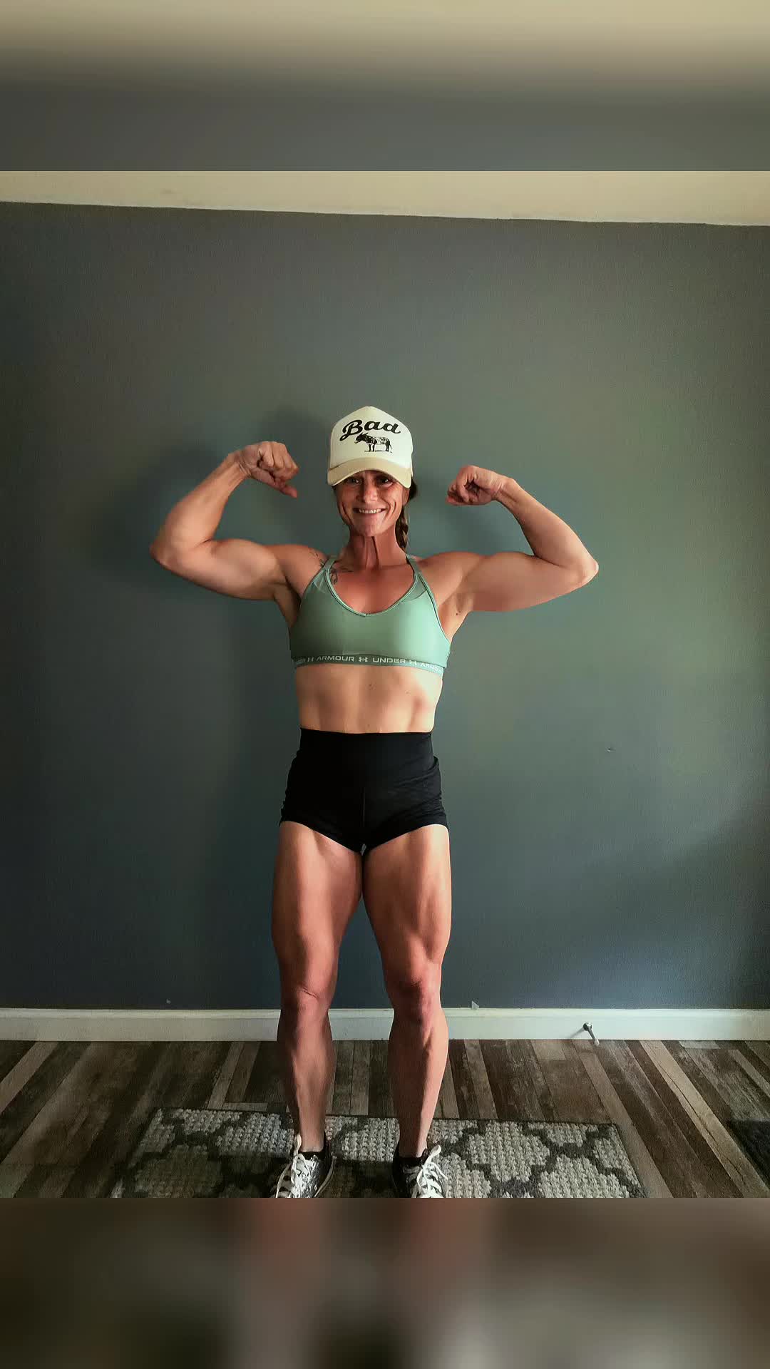 @Carri | MuscleMom