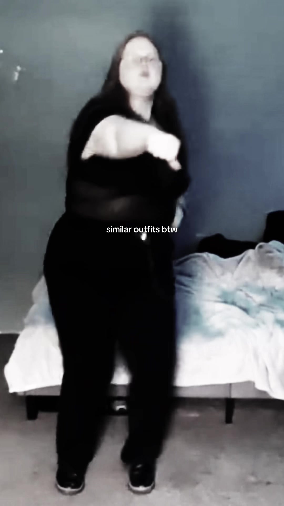 @🪽 . . .