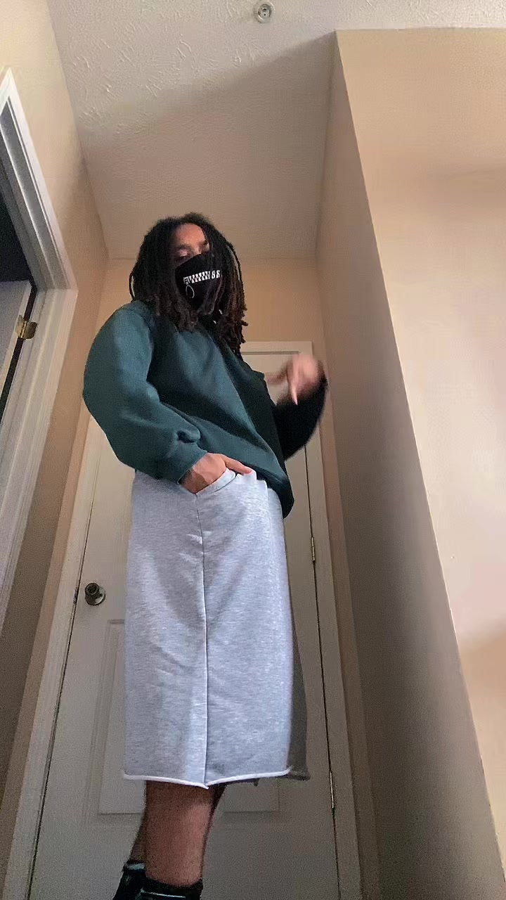 @Ay_Dot